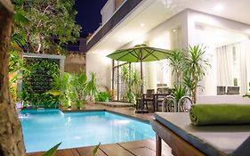 Hotel Five.S